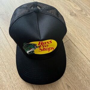 Bass Pro Shops Black Trucker Hat  Fishing Outdoors Cap